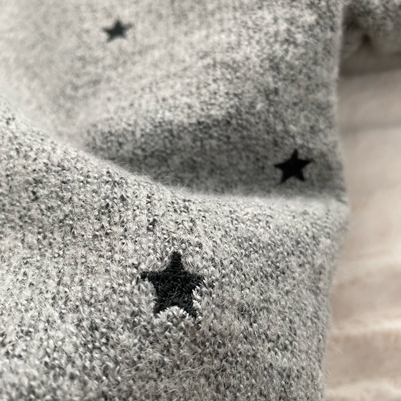 Grey Knit Sweater with Embroidered Mini Stars - Picture 3 of 12
